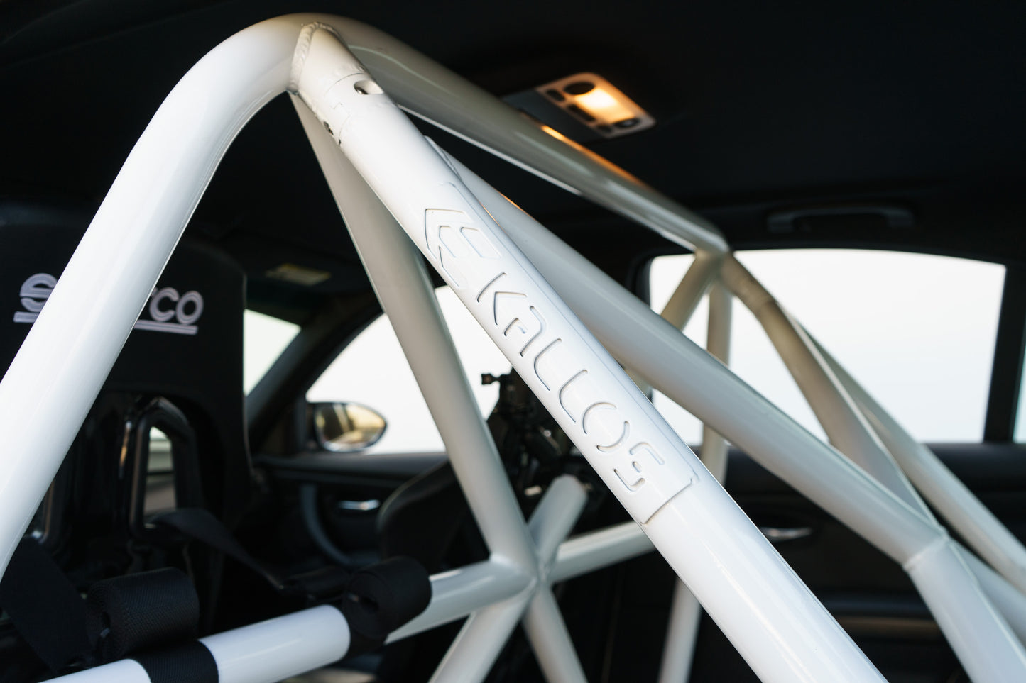 Kallos BMW M3 Sedan E90 Roll Bar